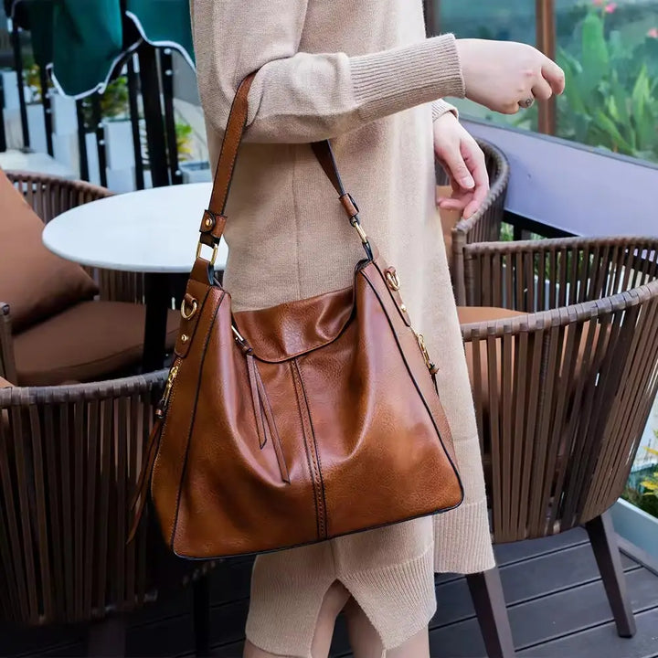 Sac hobo à poche cachée
