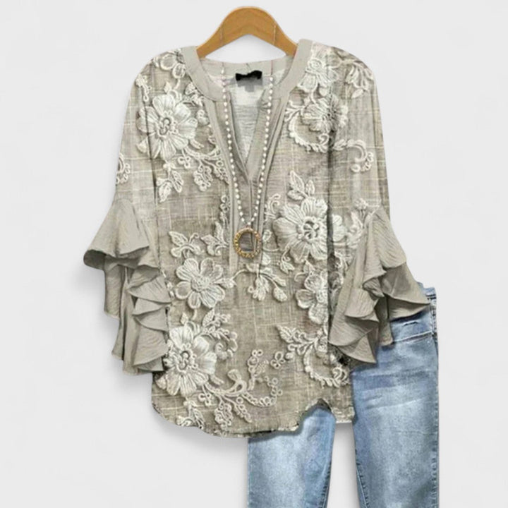 Maryse | Blouse Col V à Manches Volantées – Marron clair