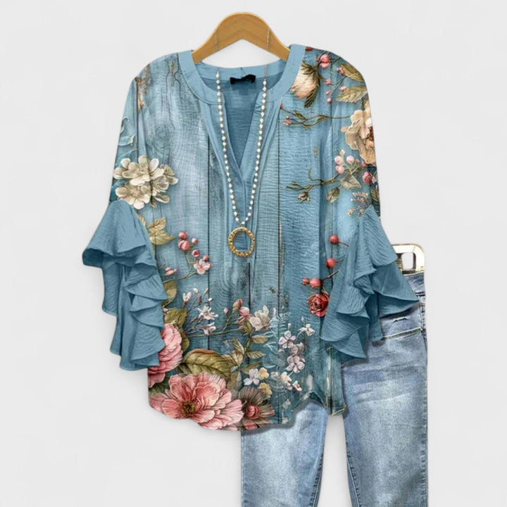 Maryse | Blouse Col V à Manches Volantées – Bleu gris